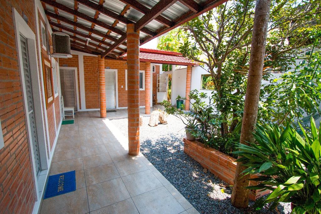 Hotel Borari Alter do Chao Exterior photo